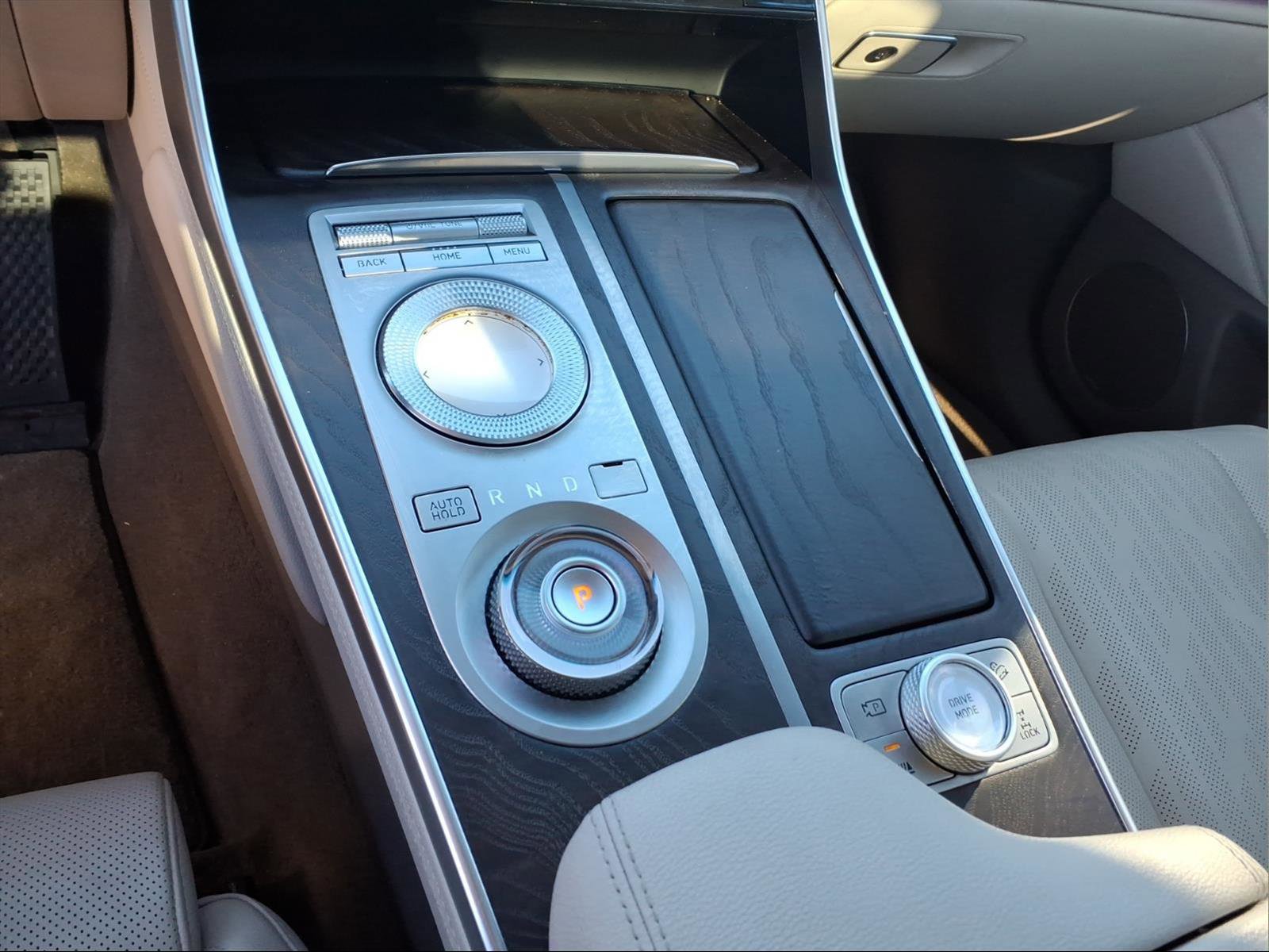 Used 2022 Genesis GV80 3.5T Advanced + image 16