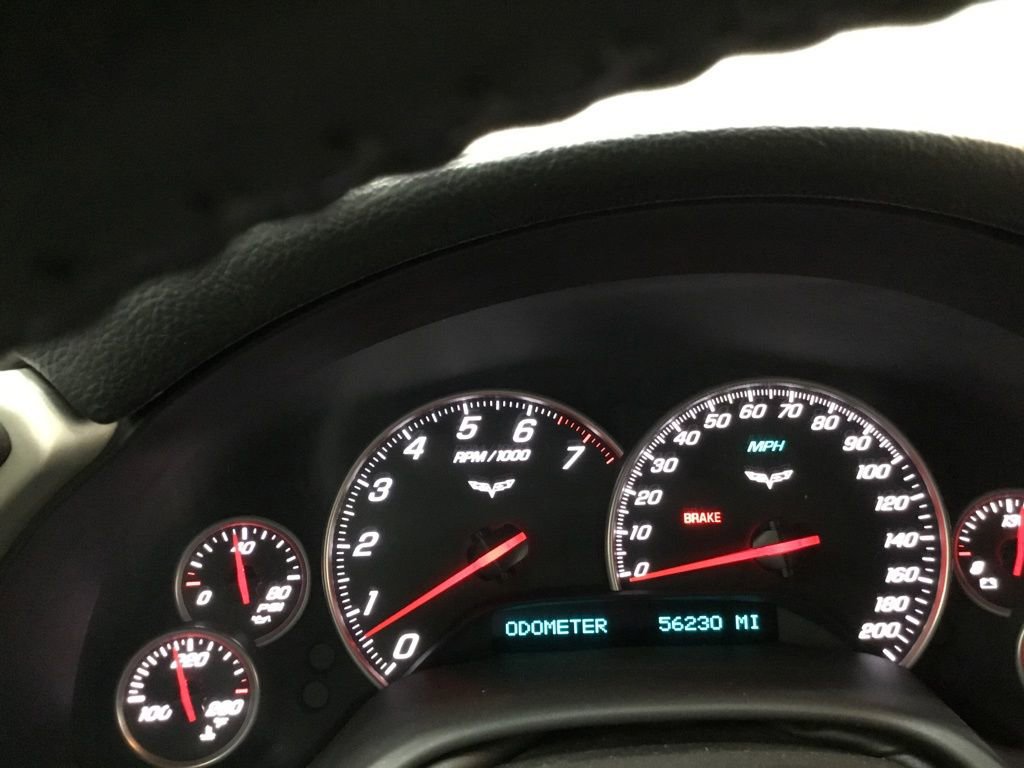 Used 2005 Chevrolet Corvette Coupe w/ Preferred Equipment Group image 22