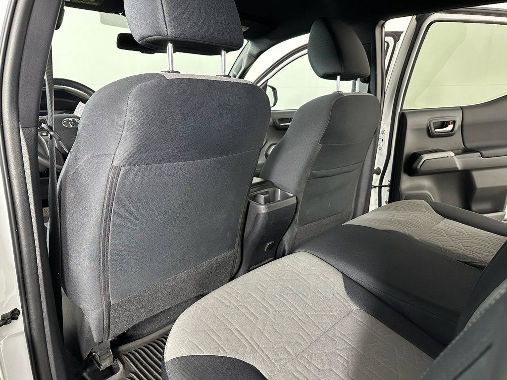 Used 2023 Toyota Tacoma TRD Off-Road image 28