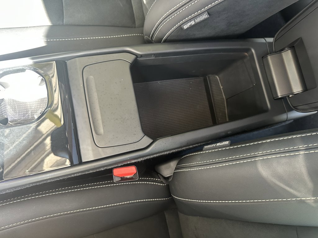 Used 2023 Volvo C40 P8 Recharge Plus image 27