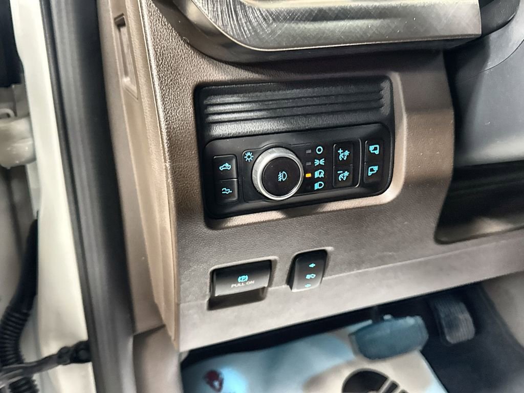 New 2026 Ford F250 King Ranch w/ Chrome Package image 16
