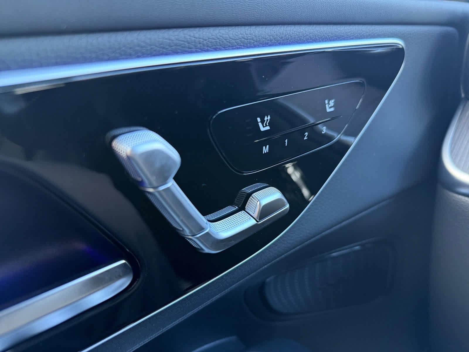 New 2026 Mercedes-Benz GLC 300 GLC 300 image 23