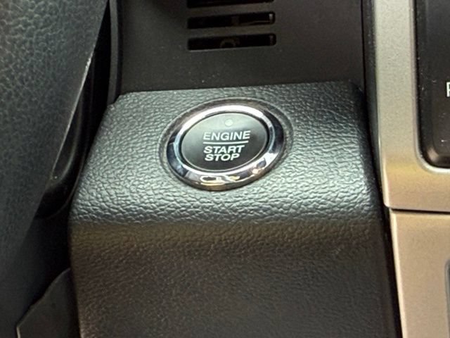 Used 2022 Ford F250 Lariat w/ Lariat Ultimate Package AWD/4WD image 26