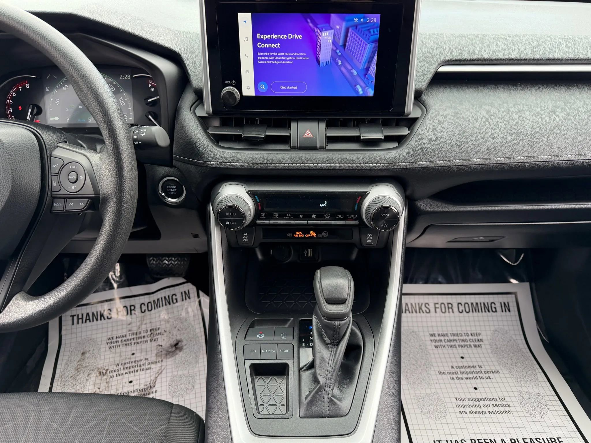 Used 2025 Toyota RAV4 XLE image 21