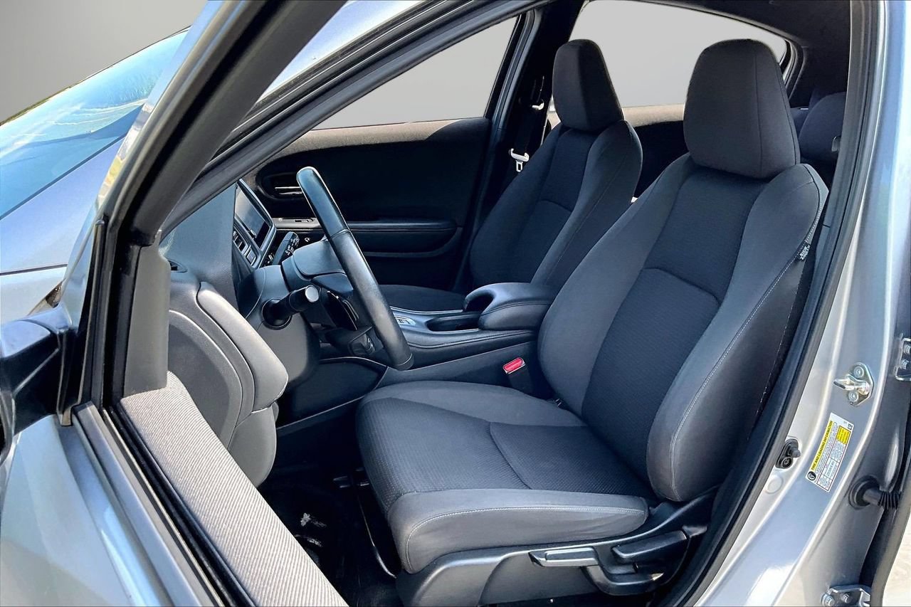 Used 2019 Honda HR-V Sport image 20