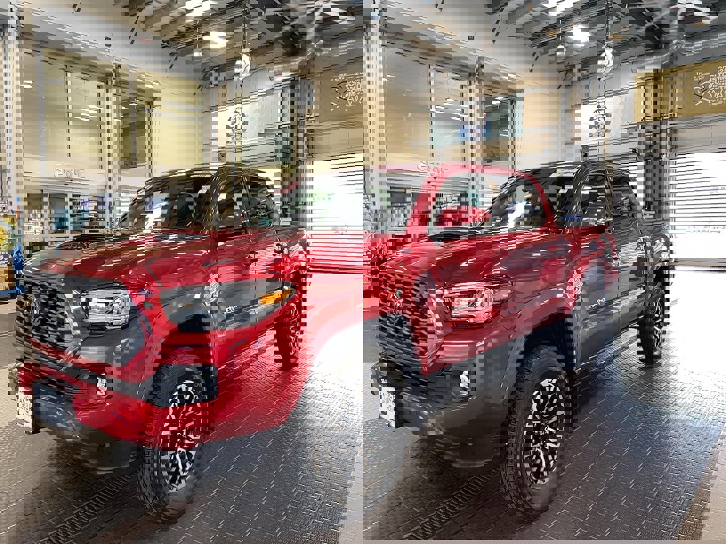 Used 2021 Toyota Tacoma TRD Sport w/ TRD Premium Sport Package image 3