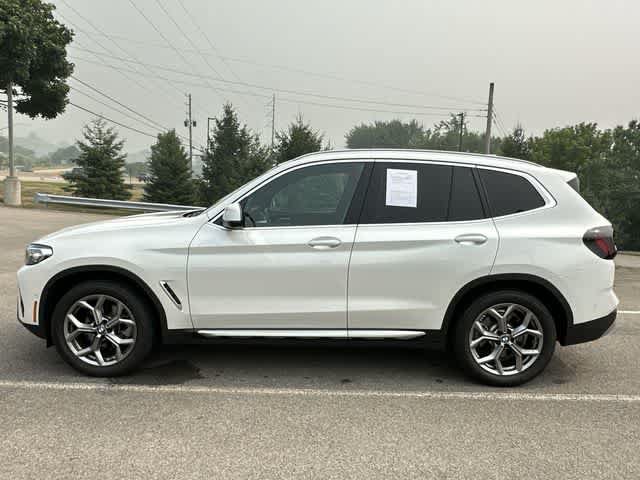 Used 2023 BMW X3 xDrive30i w/ Premium Package AWD/4WD image 2