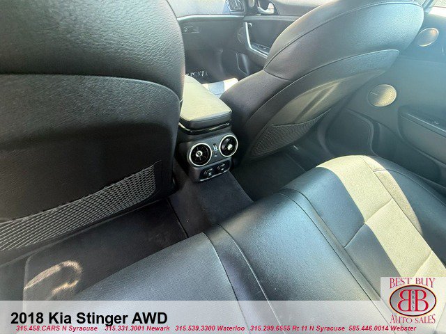 Used 2018 Kia Stinger Premium AWD/4WD image 12