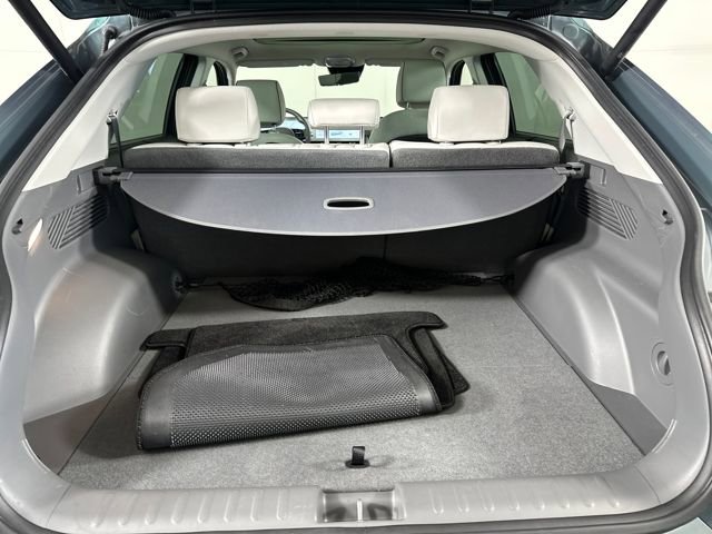 Used 2024 Hyundai Ioniq 5 Limited image 26
