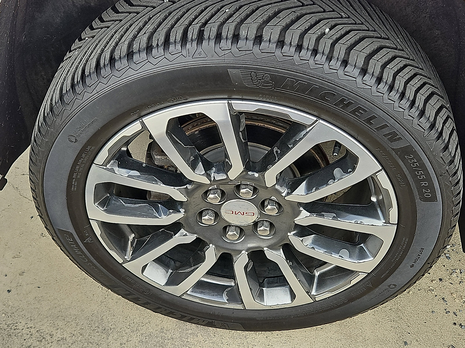 Used 2020 GMC Acadia Denali image 9