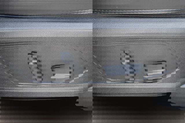 New 2026 Kia Sorento SX image 13