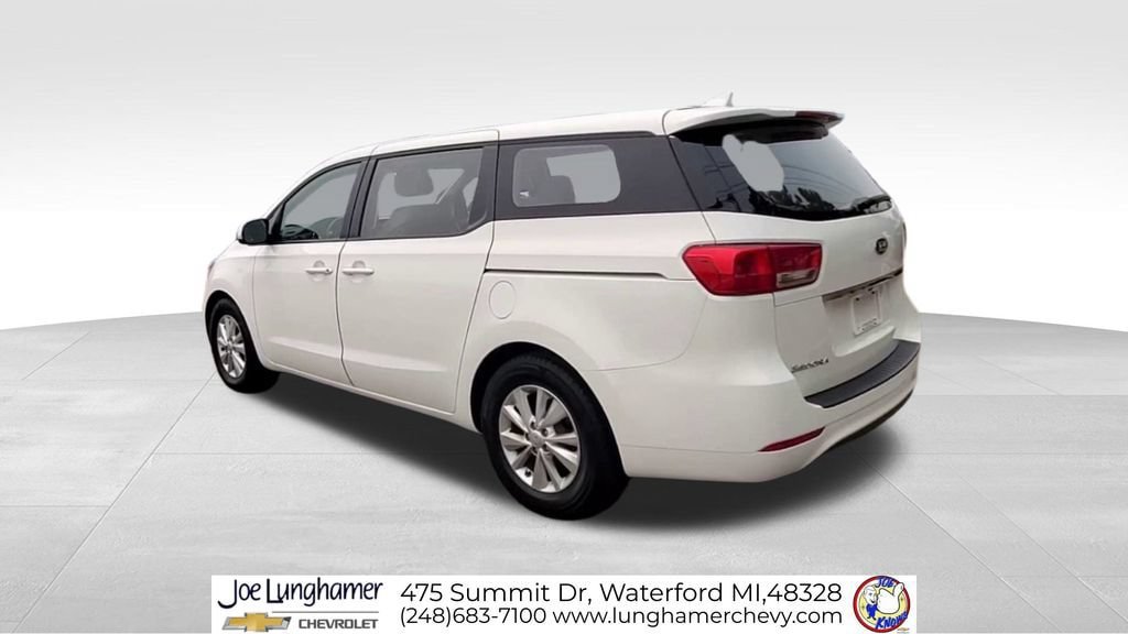 Used 2018 Kia Sedona L FWD image 6
