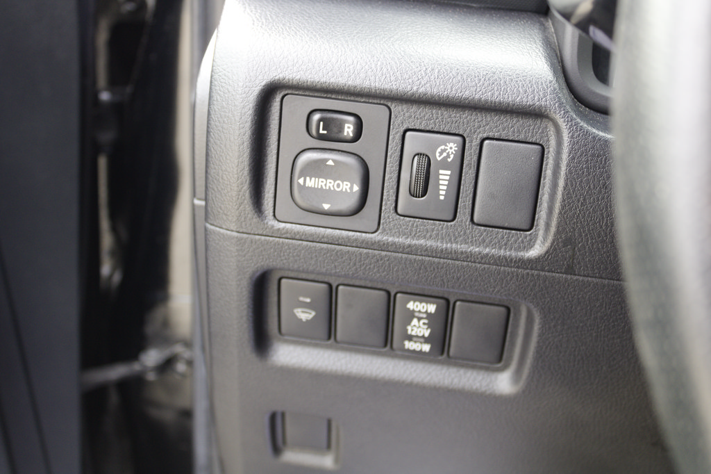 Used 2015 Toyota 4Runner Trail Premium AWD/4WD image 13