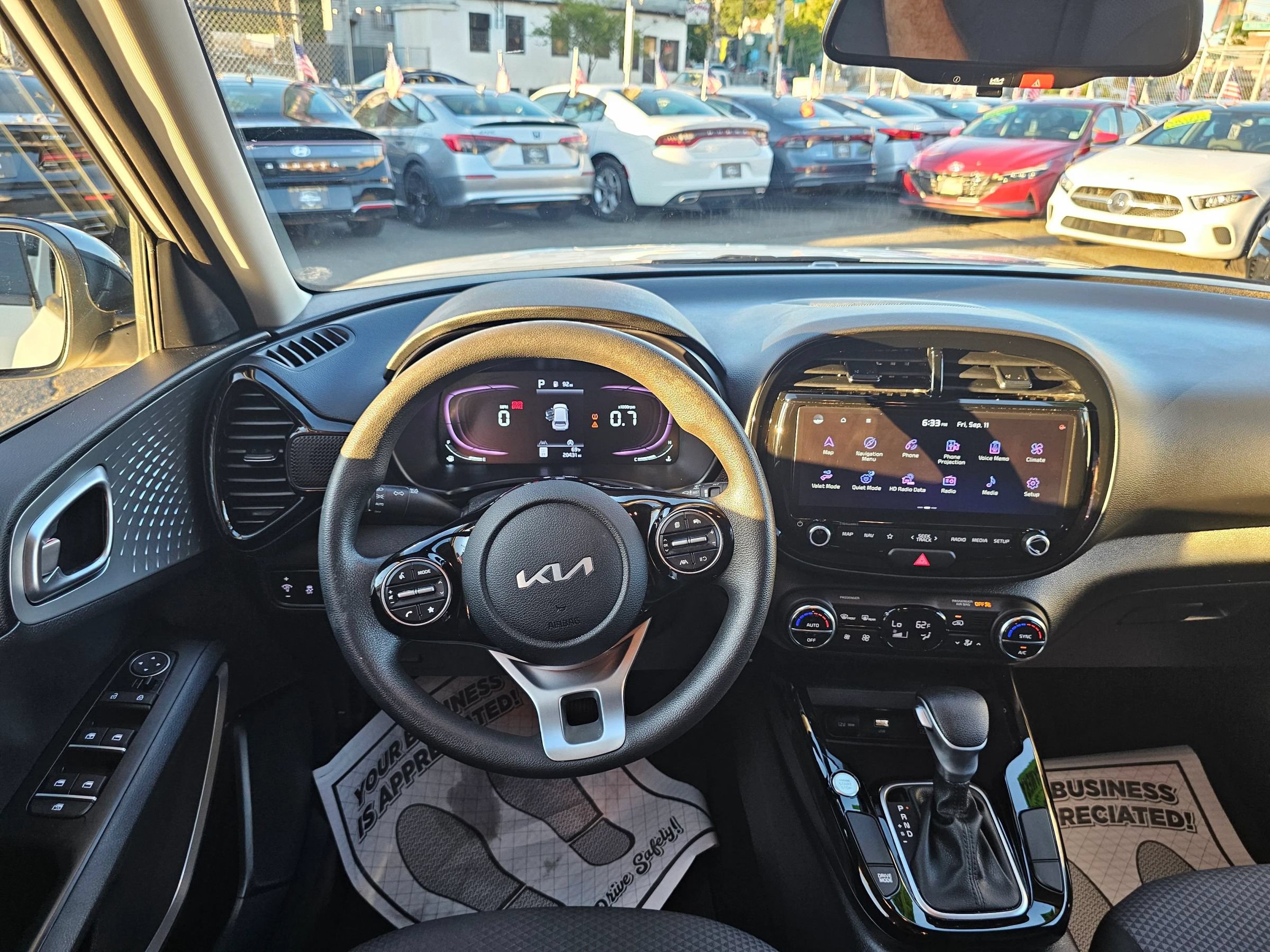 Used 2023 Kia Soul S FWD image 17