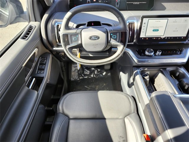 New 2025 Ford Expedition Max Platinum w/ Stealth Performance Package image 13