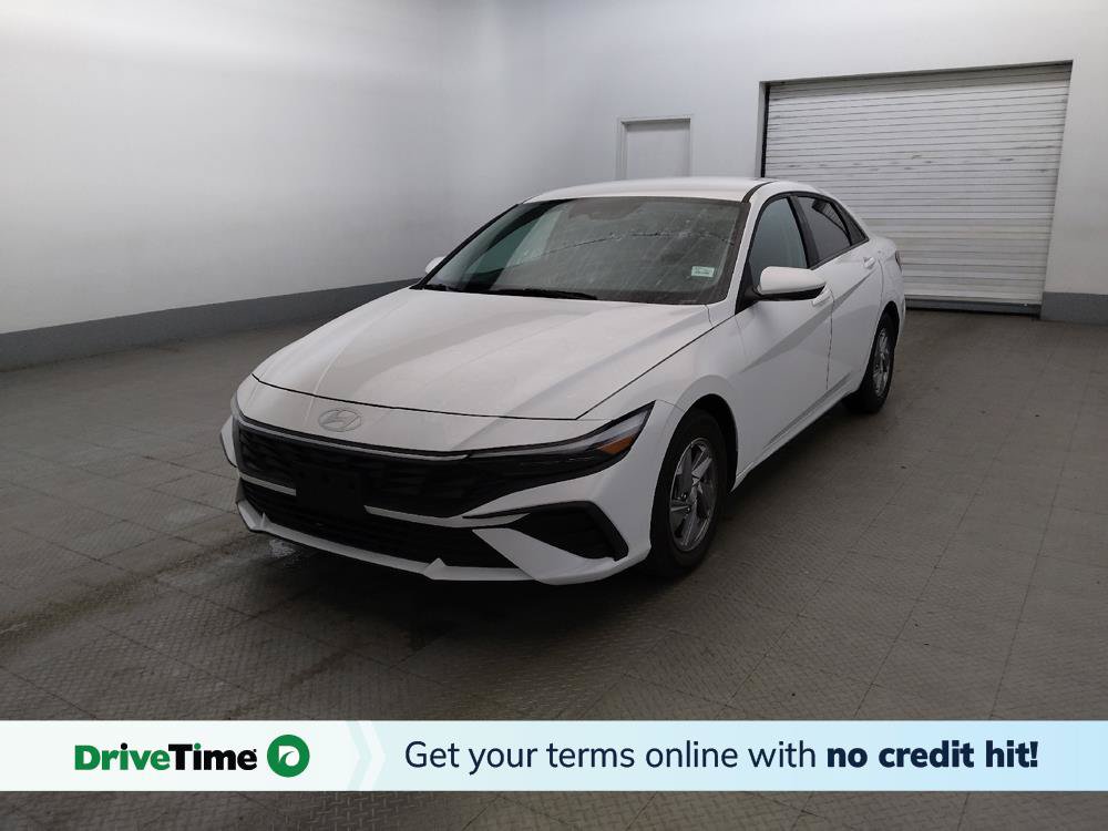 Used 2024 Hyundai Elantra SE FWD image 1