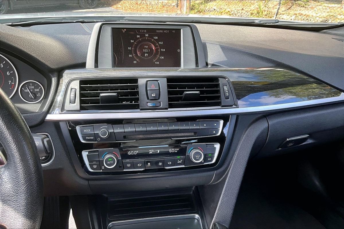 Used 2017 BMW 430i Convertible image 14