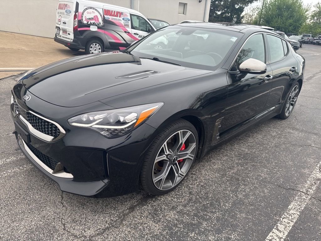 Used 2020 Kia Stinger GT1 AWD/4WD image 6