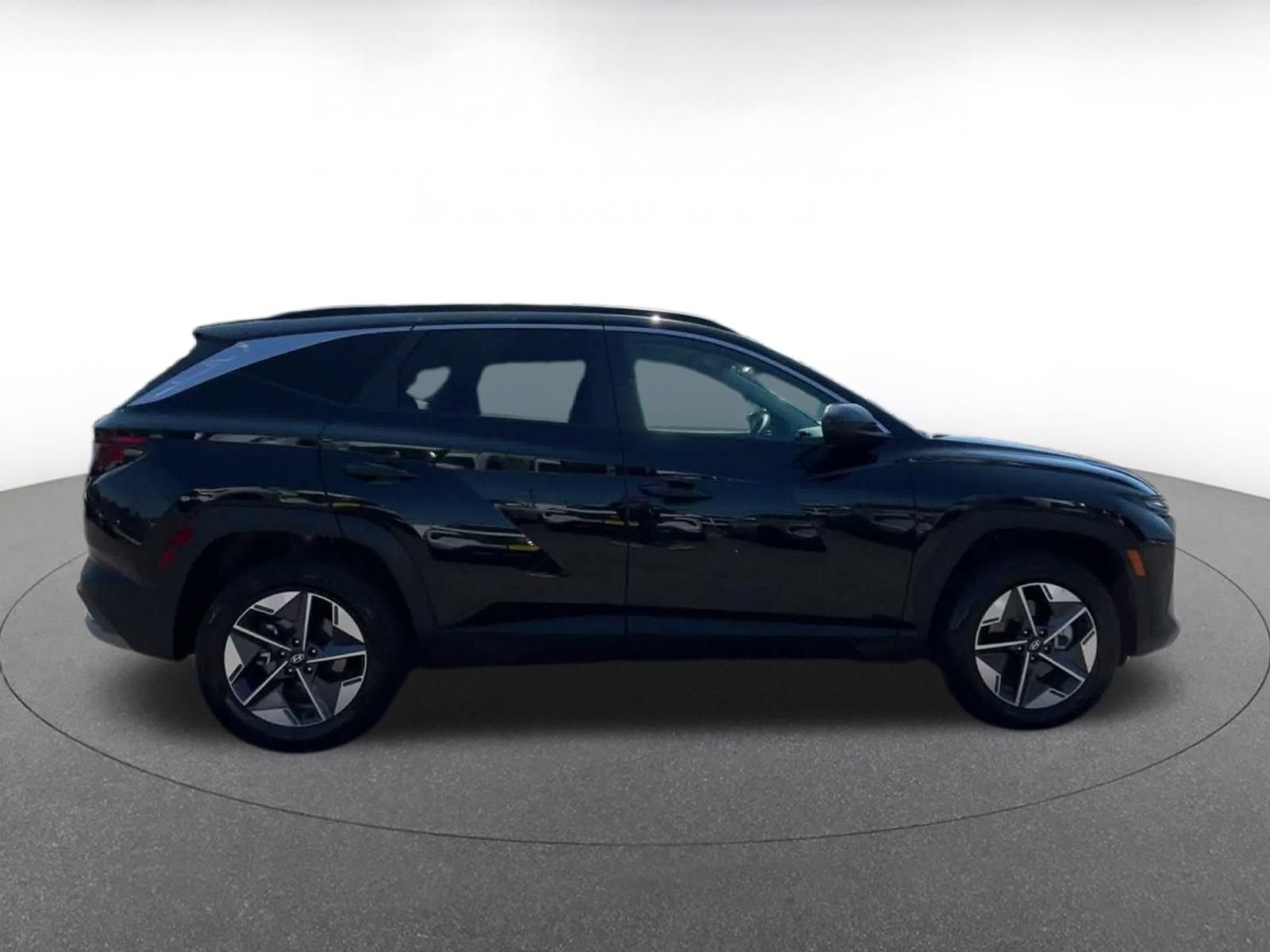 Used 2026 Hyundai Tucson SEL Plus AWD/4WD image 13
