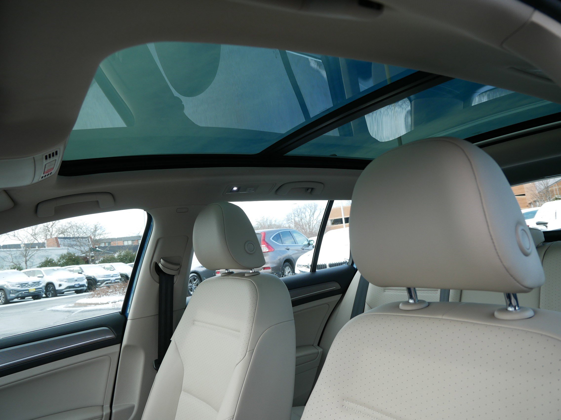 Used 2017 Volkswagen Golf Alltrack SE image 33