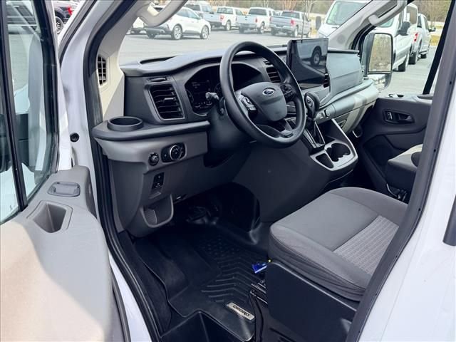 Used 2022 Ford Transit 350 XLT image 10