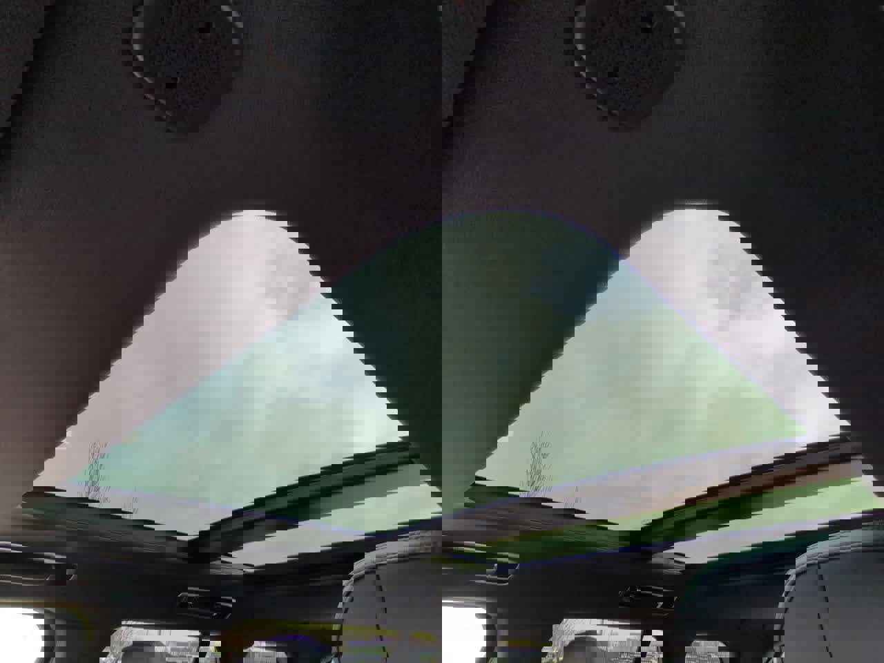 New 2026 Land Rover Range Rover SE image 19