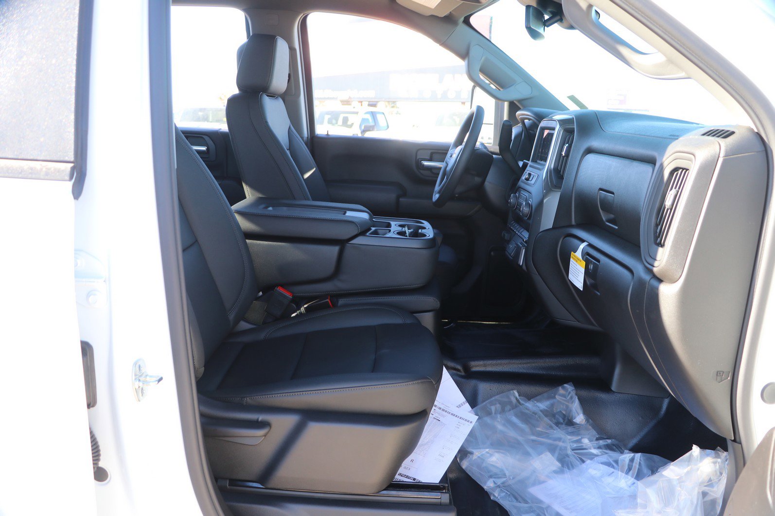 New 2026 Chevrolet Silverado 3500 W/T image 32