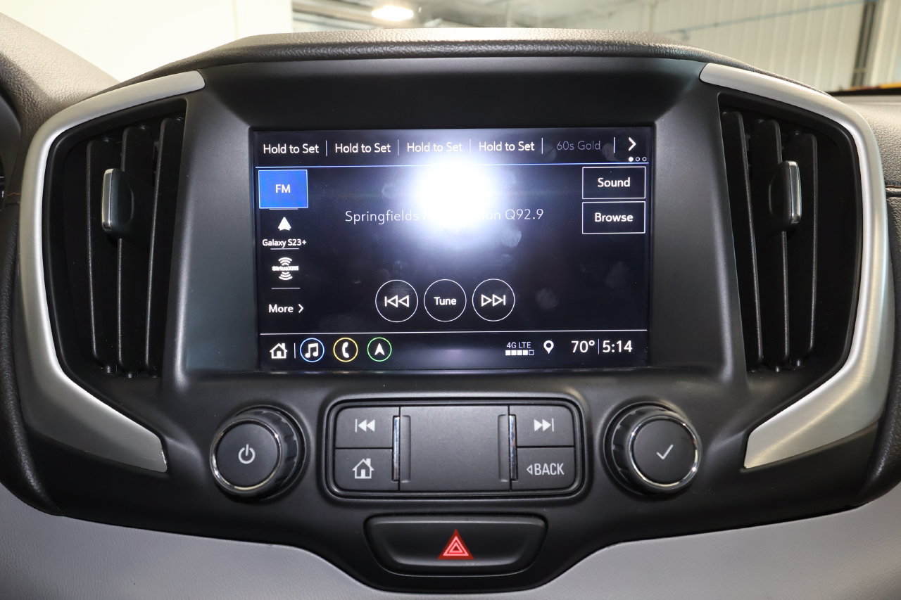 Used 2020 GMC Terrain SLE w/ Driver Convenience Package FWD image 12