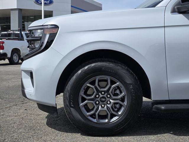Used 2025 Ford Expedition Max Active AWD/4WD image 9
