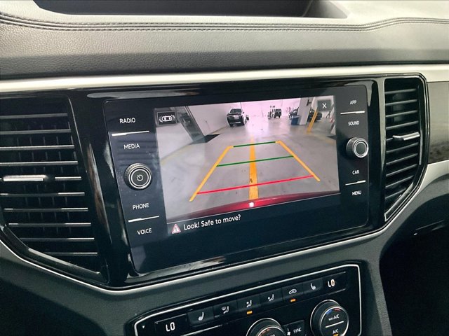 Used 2022 Volkswagen Atlas SE w/ Panoramic Sunroof Package FWD image 23