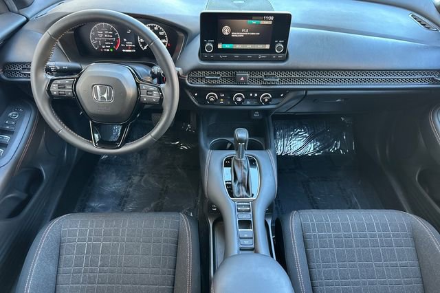 Used 2025 Honda HR-V Sport image 12