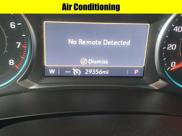 Used 2023 Chevrolet Traverse LT image 16