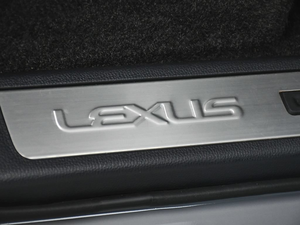 Used 2024 Lexus GX 550 w/ Accessory Package (Z1) AWD/4WD image 14