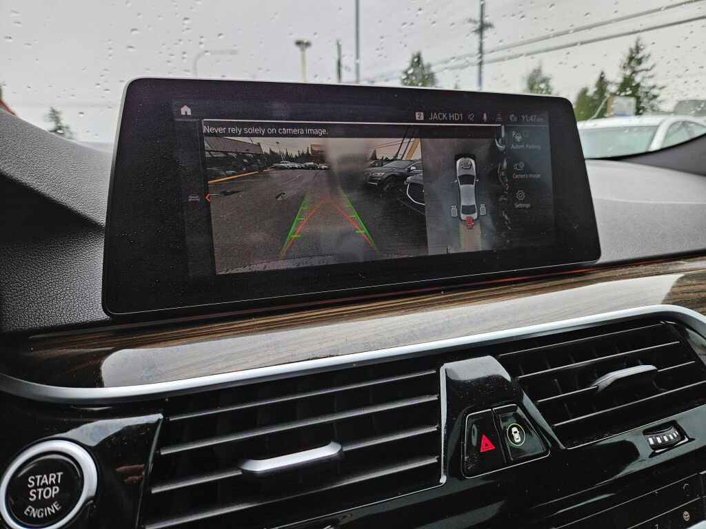 Used 2020 BMW 530i xDrive w/ Convenience Package image 25