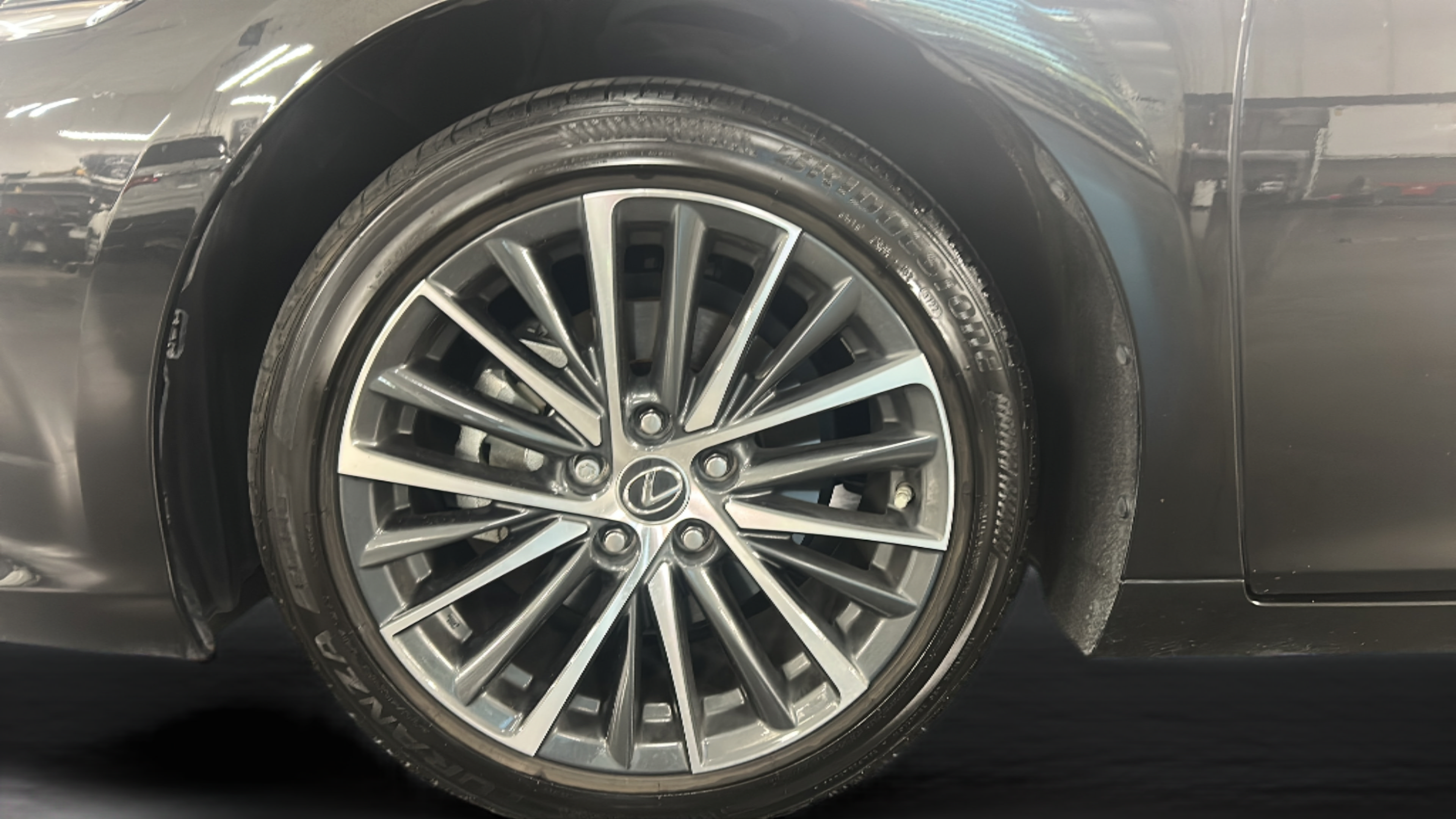 Used 2023 Lexus ES 350 w/ Premium Package FWD image 33