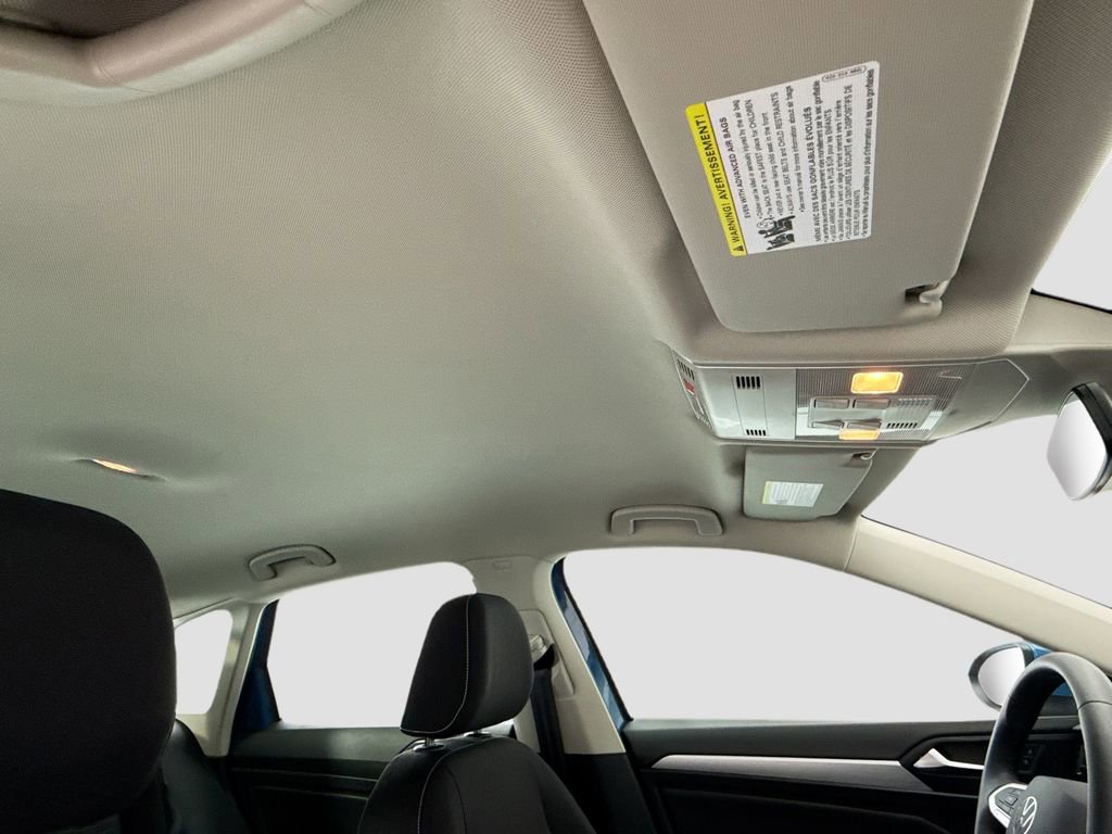 Used 2025 Volkswagen Jetta S image 16