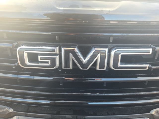 Used 2022 GMC Terrain SLE w/ Driver Convenience Package image 15