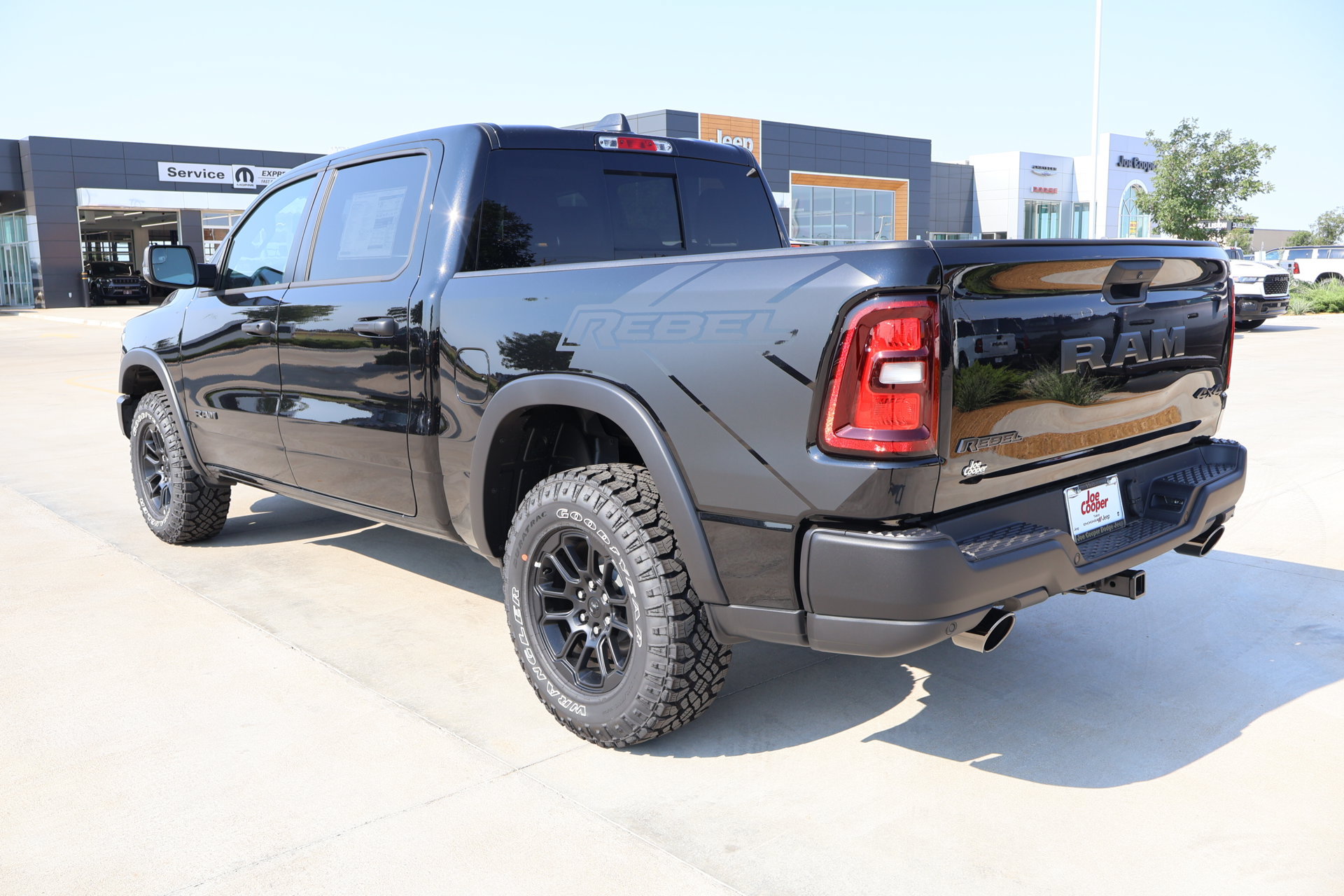 New 2026 RAM 1500 Rebel w/ Rebel Level 1 Equipment Group AWD/4WD image 23