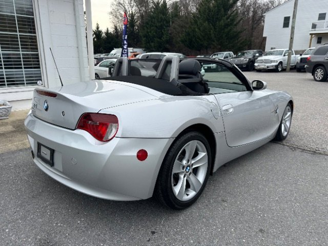 Used 2006 BMW Z4 3.0i image 5