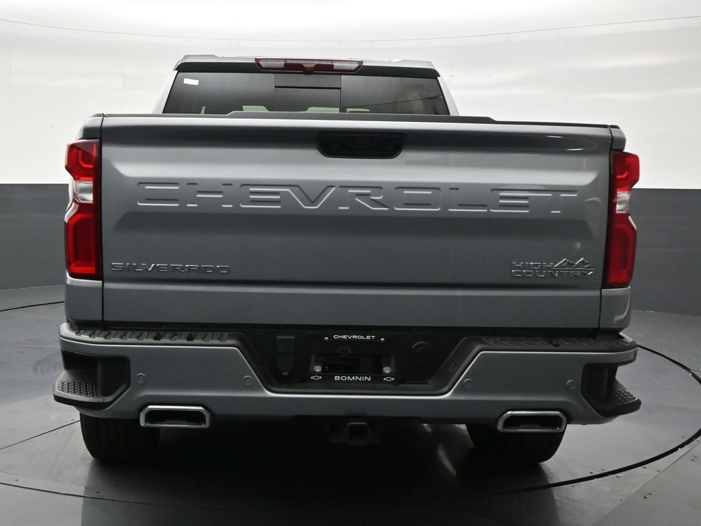Used 2024 Chevrolet Silverado 1500 High Country image 4