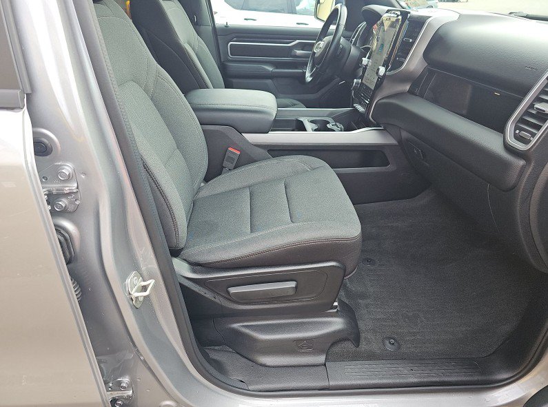 Used 2023 RAM 1500 Big Horn AWD/4WD image 16
