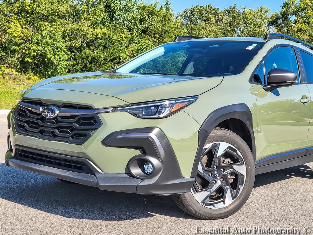Used 2024 Subaru Crosstrek 2.5i Limited w/ Crosstrek Mirror Package AWD/4WD image 2