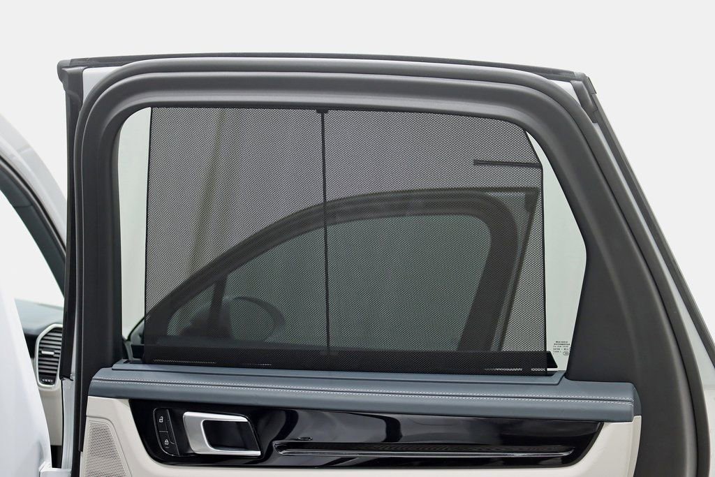 Used 2023 Porsche Cayenne image 41