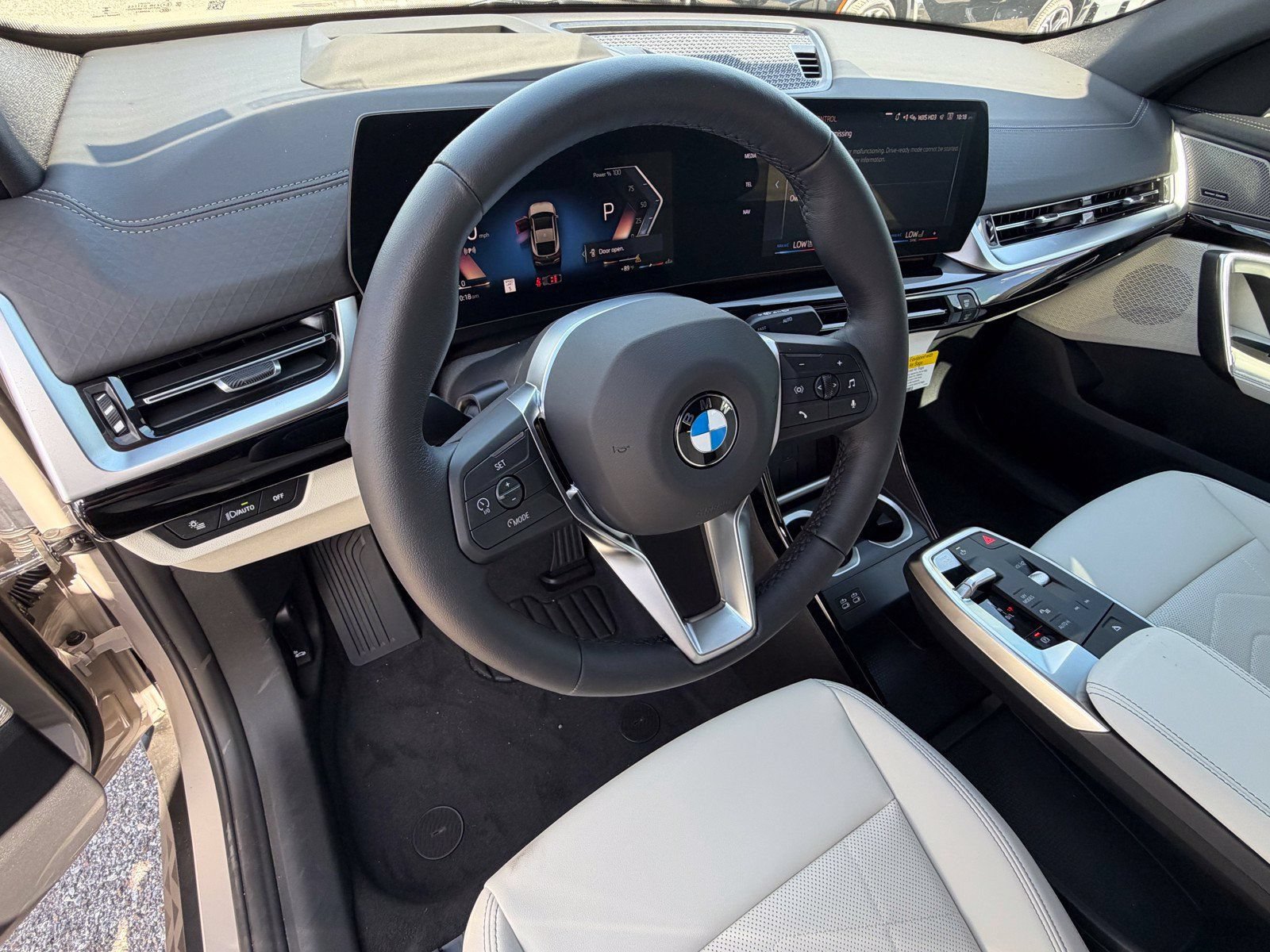 New 2026 BMW X2 xDrive28i w/ Technology Package AWD/4WD image 20