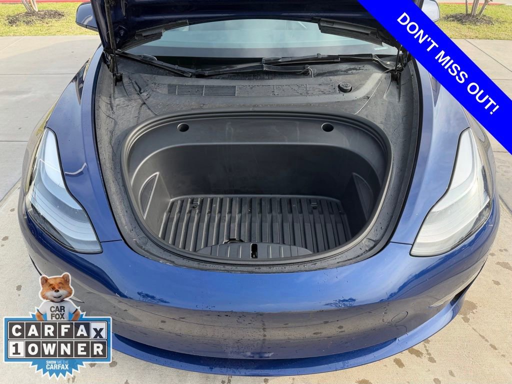 Used 2023 Tesla Model 3 Standard Range RWD image 2