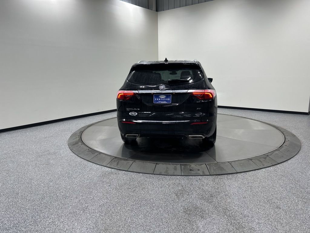 Used 2023 Buick Enclave Essence w/ Sport Touring Edition image 7