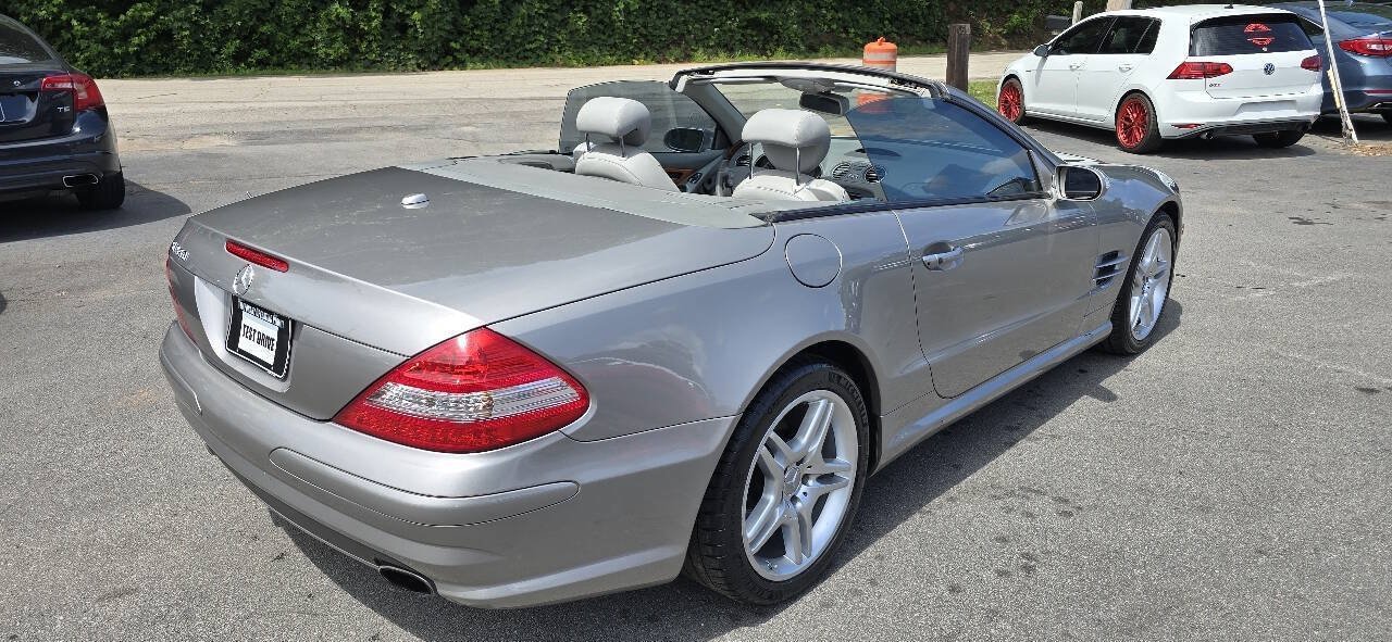 Used 2007 Mercedes-Benz SL 550 w/ AMG Sport Pkg image 24