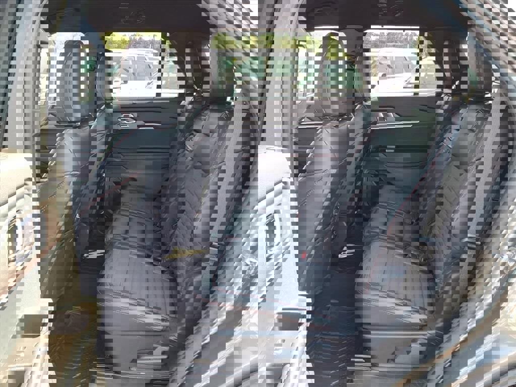 Used 2025 Ford Explorer ST-Line w/ Premium Package image 5