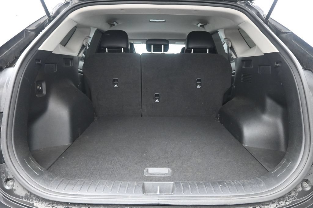 Used 2023 Kia Sportage EX FWD image 28