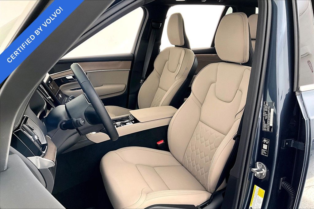 Used 2026 Volvo XC90 T8 Core AWD/4WD image 34